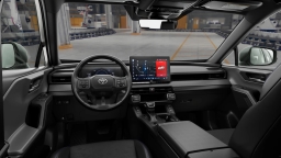 Toyota RAV4 Plug-In Hybrid XSE (Natl) 2026