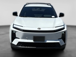 Toyota C-HR SE AWD (Natl) 2026