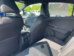 Toyota C-HR SE AWD (Natl) 2026