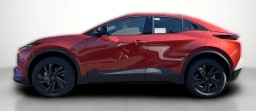 Toyota C-HR SE AWD (Natl) 2026