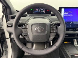 Toyota C-HR SE AWD (Natl) 2026