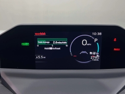 Toyota C-HR SE AWD (Natl) 2026