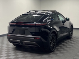 Toyota C-HR XSE AWD (Natl) 2026