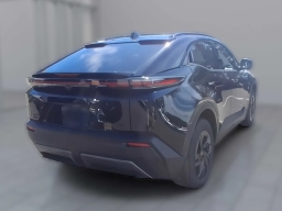 Toyota C-HR SE AWD (Natl) 2026