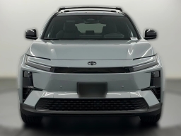 Toyota C-HR SE AWD (Natl) 2026