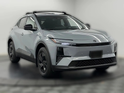 Toyota C-HR SE AWD (Natl) 2026