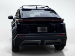 Toyota C-HR SE AWD (Natl) 2026