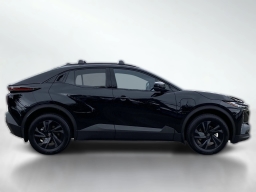 Toyota C-HR SE AWD (Natl) 2026
