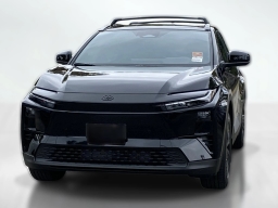 Toyota C-HR SE AWD (Natl) 2026