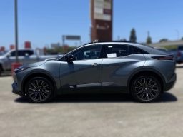 Toyota C-HR XSE AWD (Natl) 2026