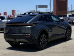 Toyota C-HR XSE AWD (Natl) 2026