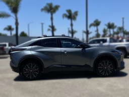 Toyota C-HR XSE AWD (Natl) 2026