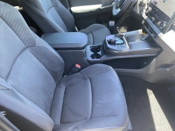 Toyota C-HR XSE AWD (Natl) 2026