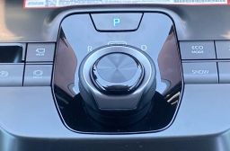 Toyota C-HR XSE AWD (Natl) 2026