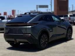 Toyota C-HR XSE AWD (Natl) 2026