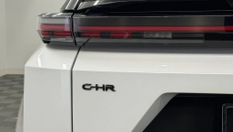 Toyota C-HR XSE AWD (Natl) 2026