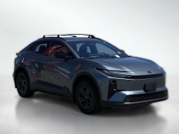 Toyota C-HR SE AWD (Natl) 2026