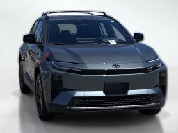 Toyota C-HR SE AWD (Natl) 2026
