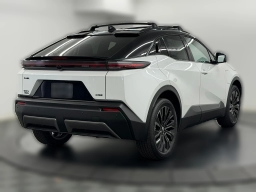 Toyota C-HR XSE AWD (Natl) 2026