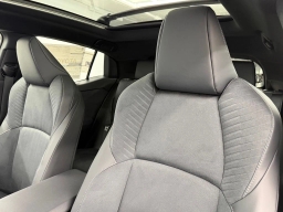Toyota C-HR XSE AWD (Natl) 2026