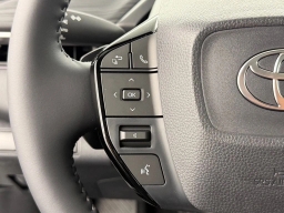 Toyota C-HR XSE AWD (Natl) 2026