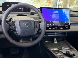 Toyota C-HR XSE AWD (Natl) 2026