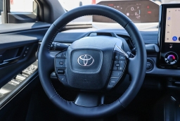 Toyota C-HR XSE AWD (Natl) 2026