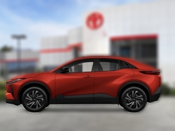 Toyota C-HR SE AWD (Natl) 2026