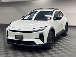 Toyota C-HR SE AWD (Natl) 2026