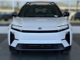 Toyota C-HR XSE AWD (Natl) 2026