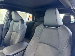 Toyota C-HR XSE AWD (Natl) 2026