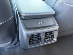 Toyota bZ XLE Plus FWD (Natl) 2026