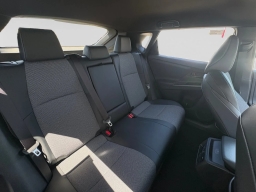 Toyota bZ XLE Plus FWD (Natl) 2026