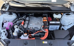 Toyota bZ XLE Plus FWD (Natl) 2026