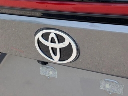Toyota bZ XLE Plus FWD (GS) 2026