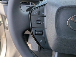 Toyota bZ XLE Plus FWD (GS) 2026