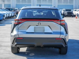 Toyota bZ XLE Plus FWD (Natl) 2026