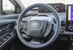 Toyota bZ XLE Plus FWD (Natl) 2026