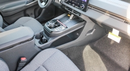 Toyota bZ XLE Plus FWD (Natl) 2026