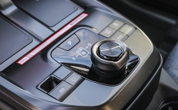 Toyota bZ XLE Plus FWD (Natl) 2026