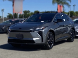 Toyota bZ Limited FWD (Natl) 2026