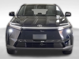 Toyota bZ XLE Plus FWD (Natl) 2026