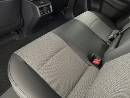 Toyota bZ XLE Plus FWD (Natl) 2026