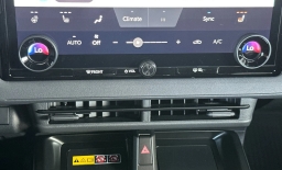 Toyota bZ XLE Plus FWD (GS) 2026