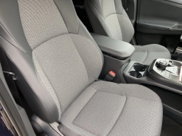 Toyota bZ XLE Plus FWD (Natl) 2026