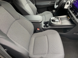 Toyota bZ XLE Plus FWD (Natl) 2026