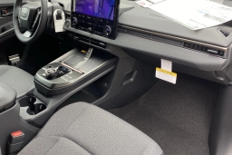 Toyota bZ XLE Plus FWD (Natl) 2026