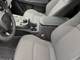 Toyota bZ XLE Plus FWD (Natl) 2026