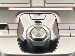 Toyota bZ XLE Plus FWD (Natl) 2026
