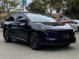 Toyota bZ XLE Plus FWD (Natl) 2026
